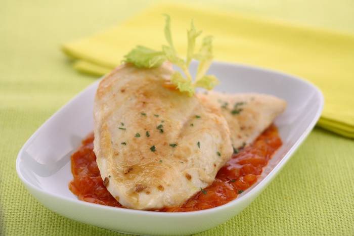 Pechugas de pavo con tomate