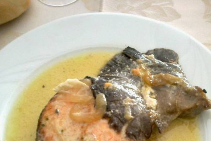 Salmón en salsa de limón