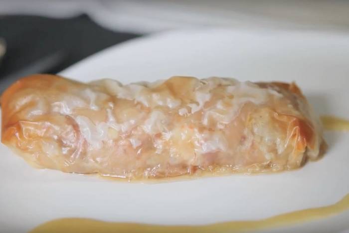 Pies de cerdo rellenos de gambas