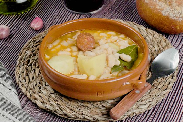 Alubias con chorizo
