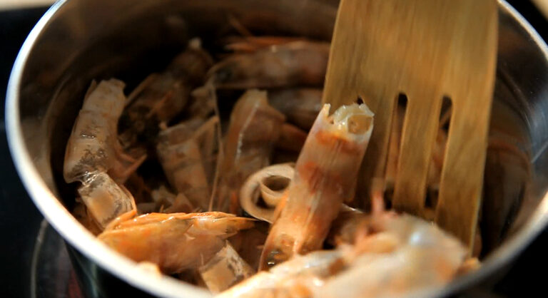 Más sabor con colas de los langostinos y las gambas