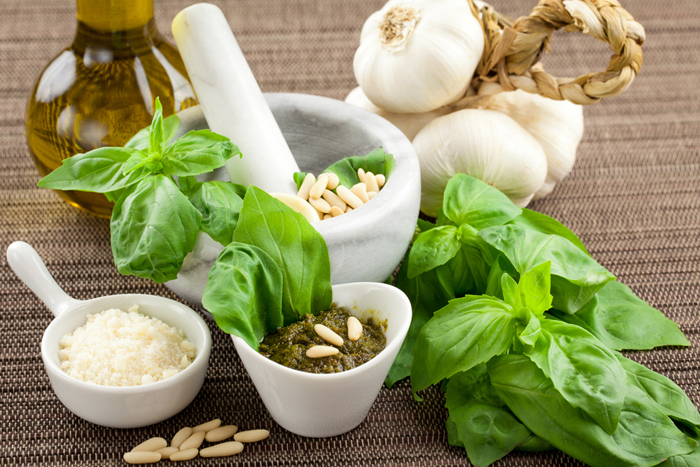 Cómo preparar salsa pesto